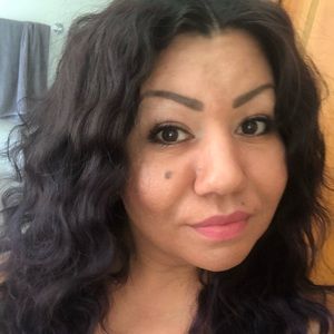 Meet your Posher, Liz